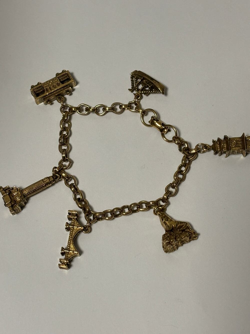 Vintage Gold Tone Charm Bracelet San Francisco Landmarks  Coro?